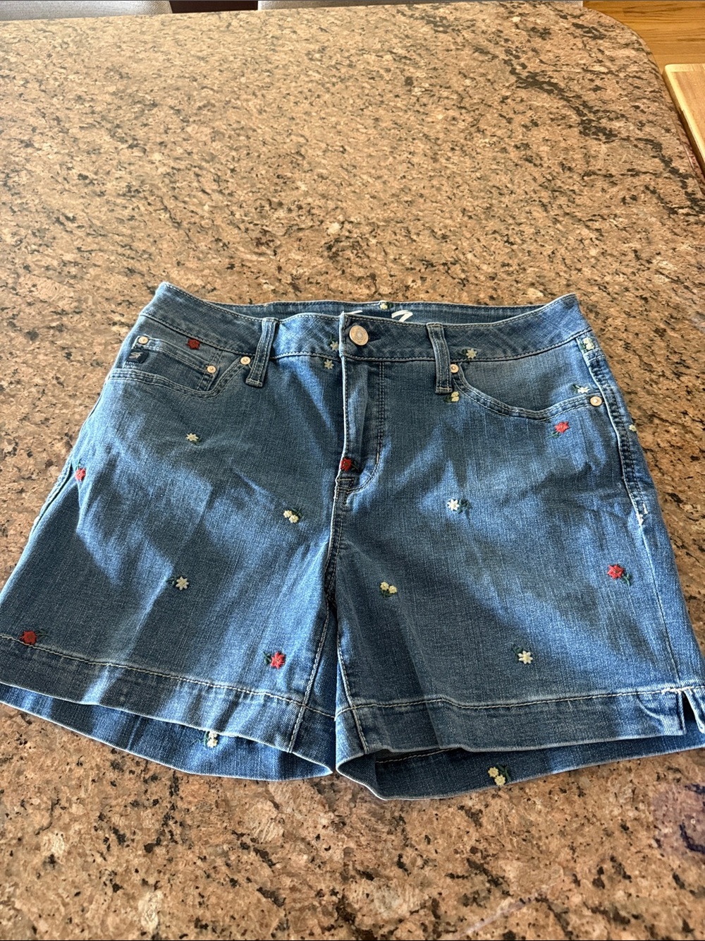 Seven7 Blue Denim Shorts with Multicolor Floral Embroidery